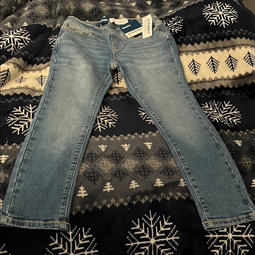 NWT Girl’s old navy built tough pull on skinny jeans